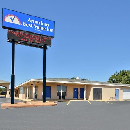 Americas Best Value Inn Lubbock East Zewnętrze zdjęcie