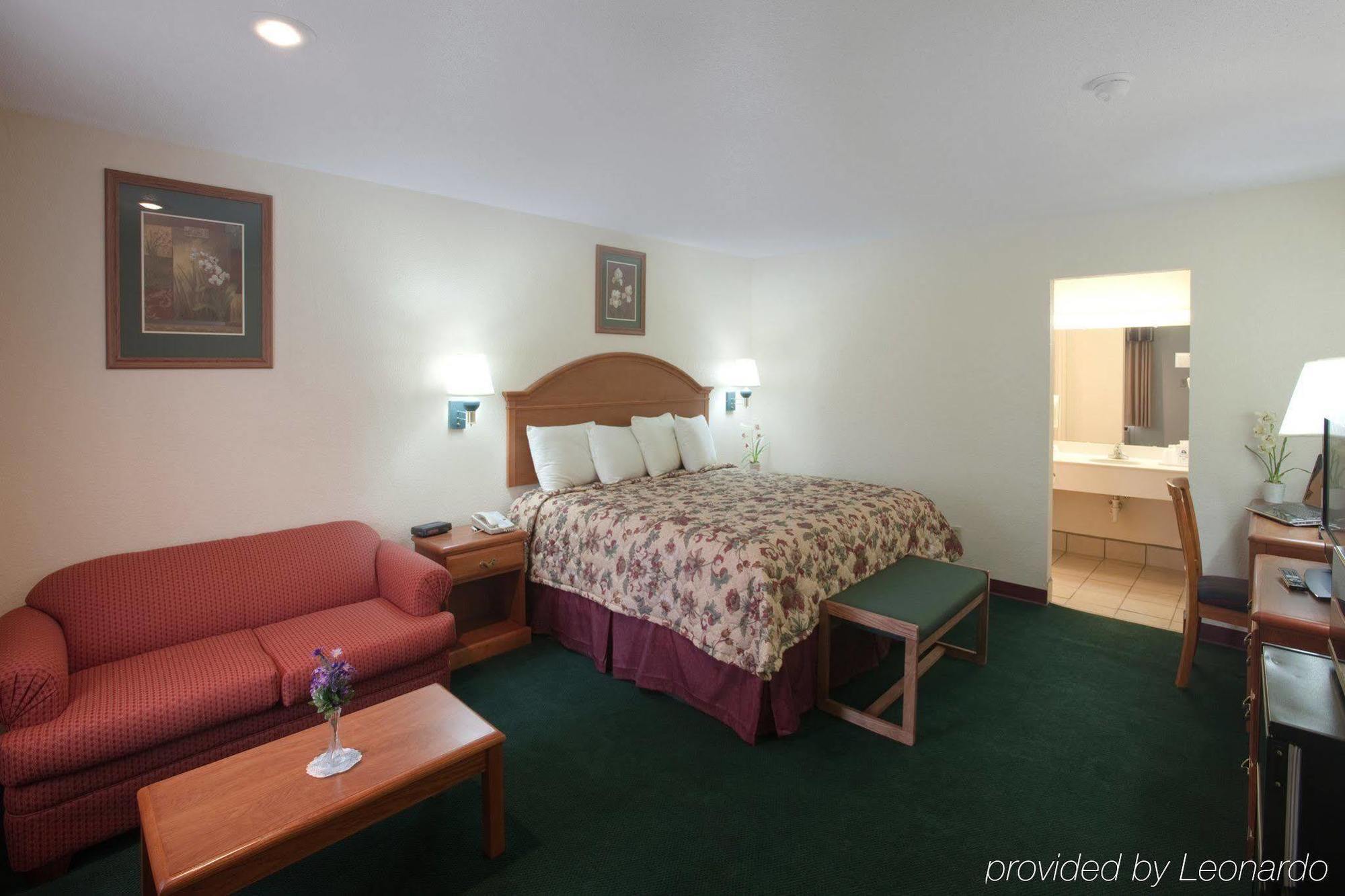 Americas Best Value Inn Lubbock East Zewnętrze zdjęcie