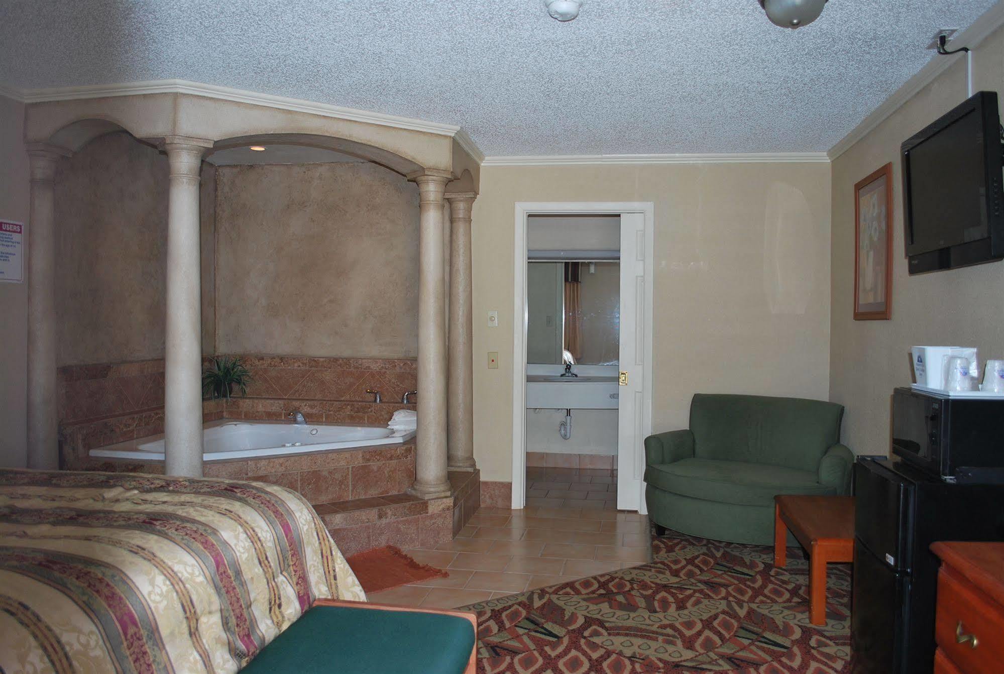 Americas Best Value Inn Lubbock East Zewnętrze zdjęcie
