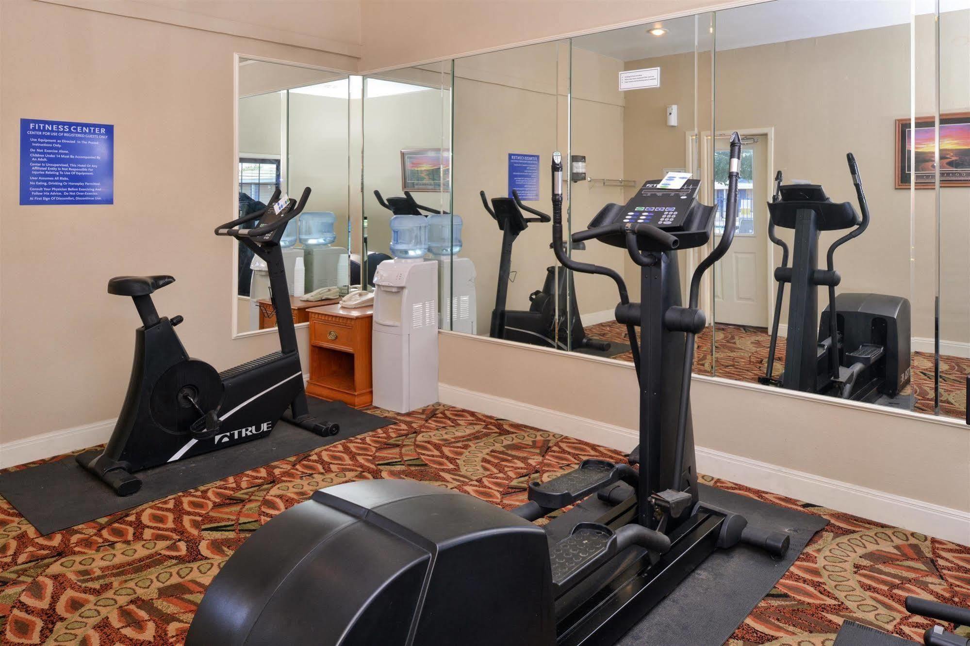 Americas Best Value Inn Lubbock East Zewnętrze zdjęcie